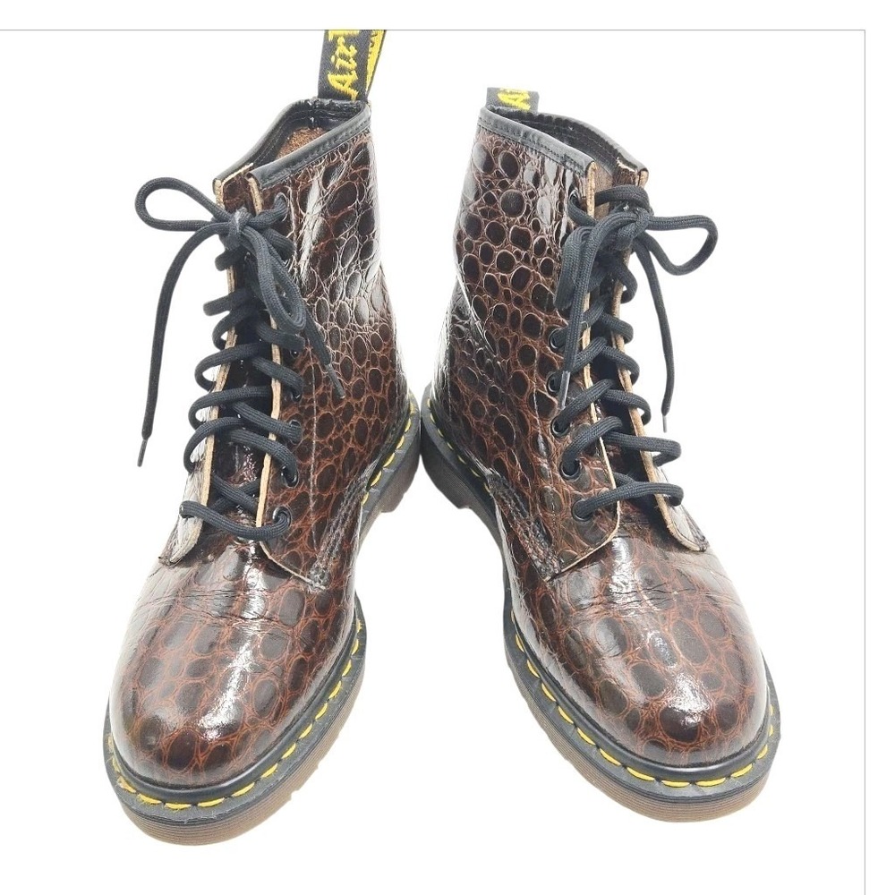 Dr‎ Martens Boots Women's US 8 Brown Croc Leather Made in England